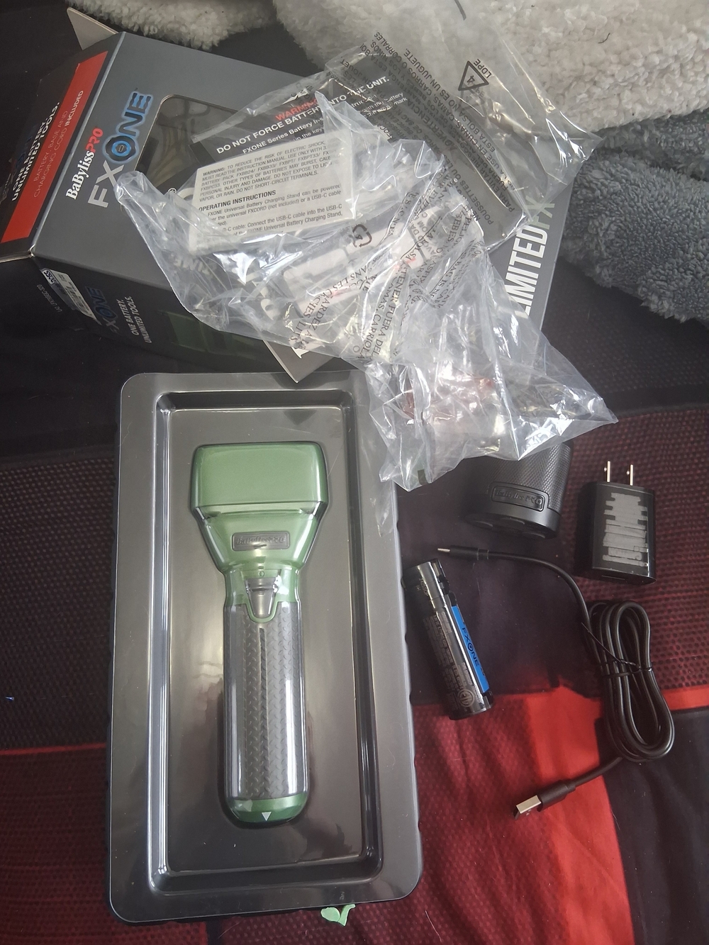 BaBylissPRO FXONE Electric Shaver in Metallic Green and Black